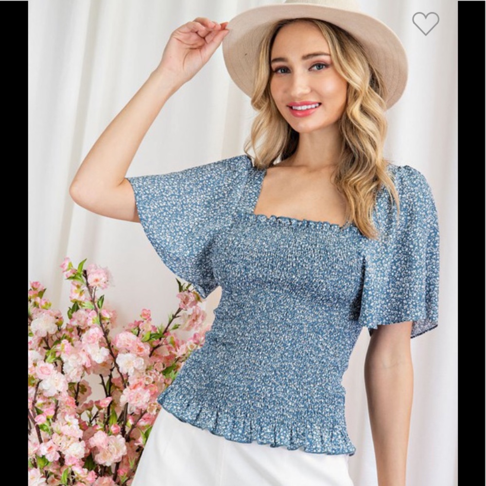 Flutter sleeve tie back top